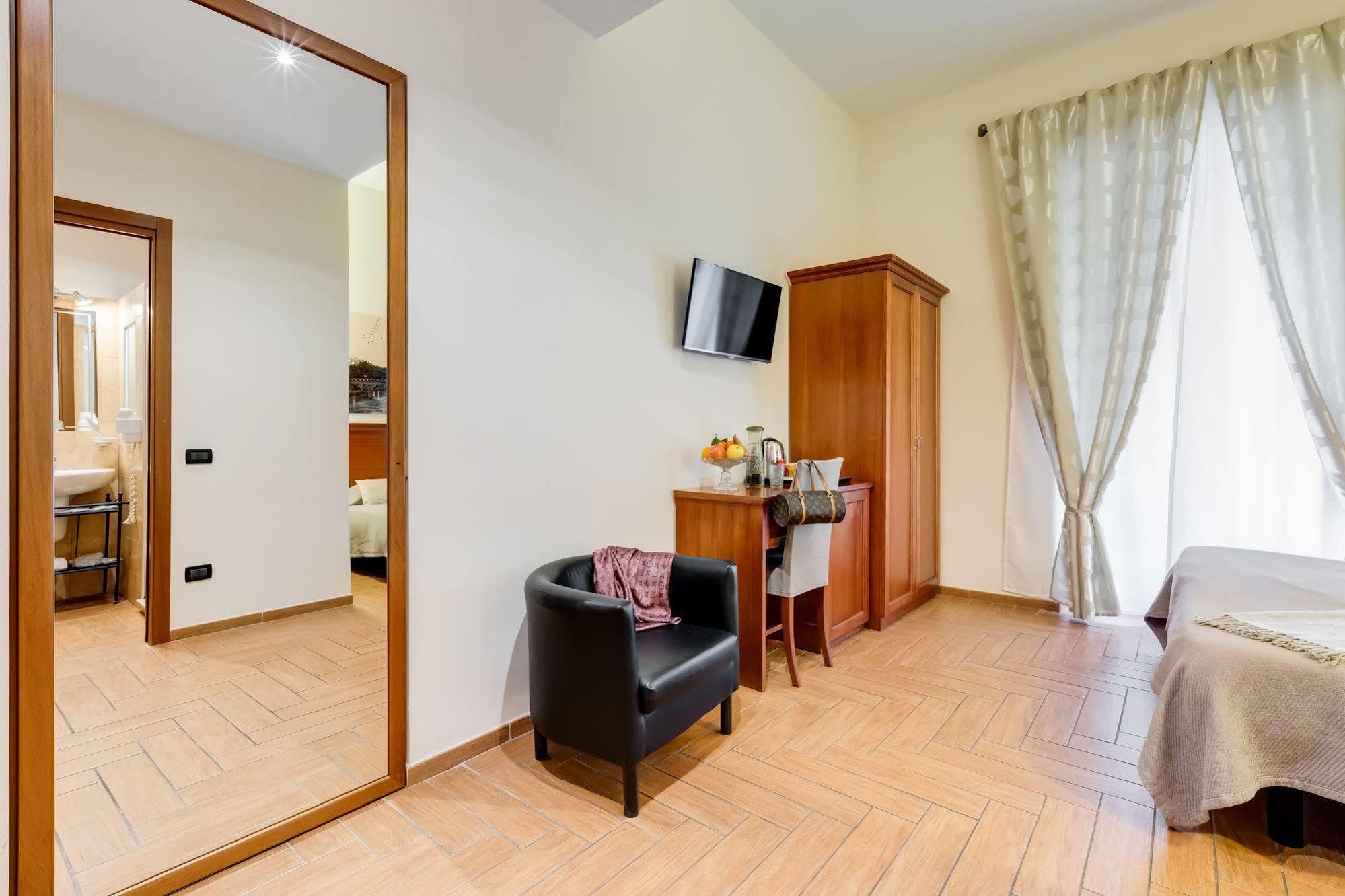 Residenza Roma Hotel Exterior photo